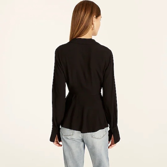 🎄 J. Crew Drapey crepe wrap top - Picture 5 of 10